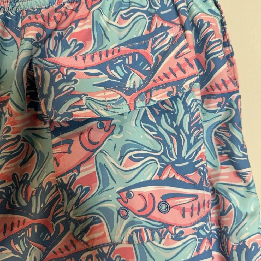 Vineyard Vines Swim Trunks Mens XL Blue Pink Fish Starfish All Over‎ Print